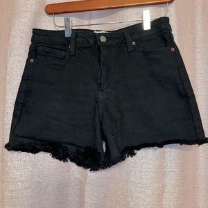 NWOT Black frayed denim shorts. Women’s size medium fits 26 or 27